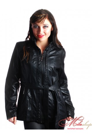 Курточка из искусственной кожи с поясом